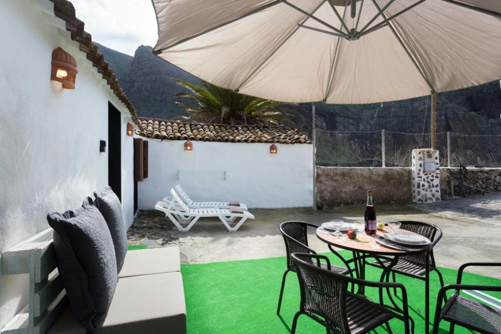 Traditional Canary Cottage In Masca Esterno foto